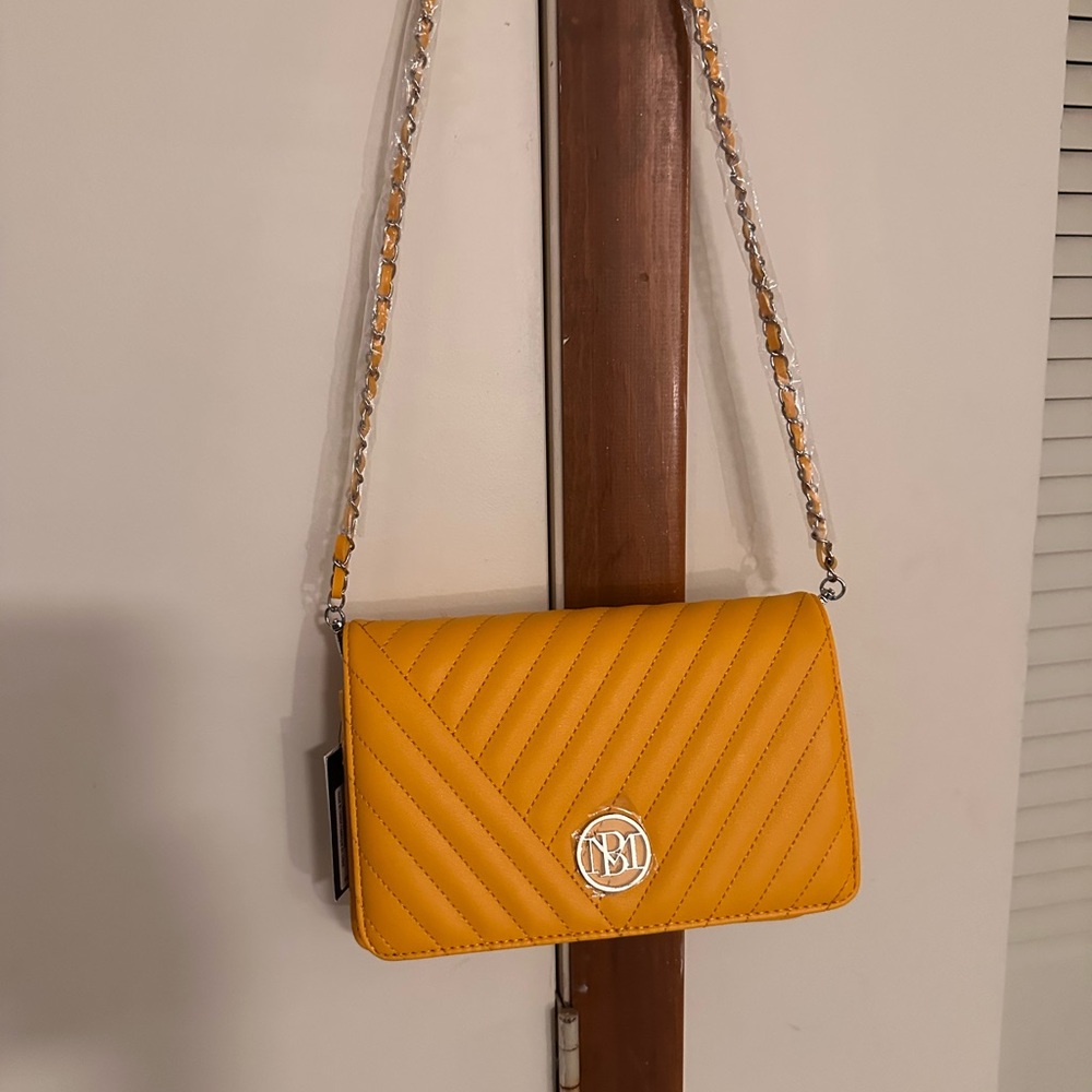 Badgley Mischka Yellow Quilted Clutch - Picture 10 of 13